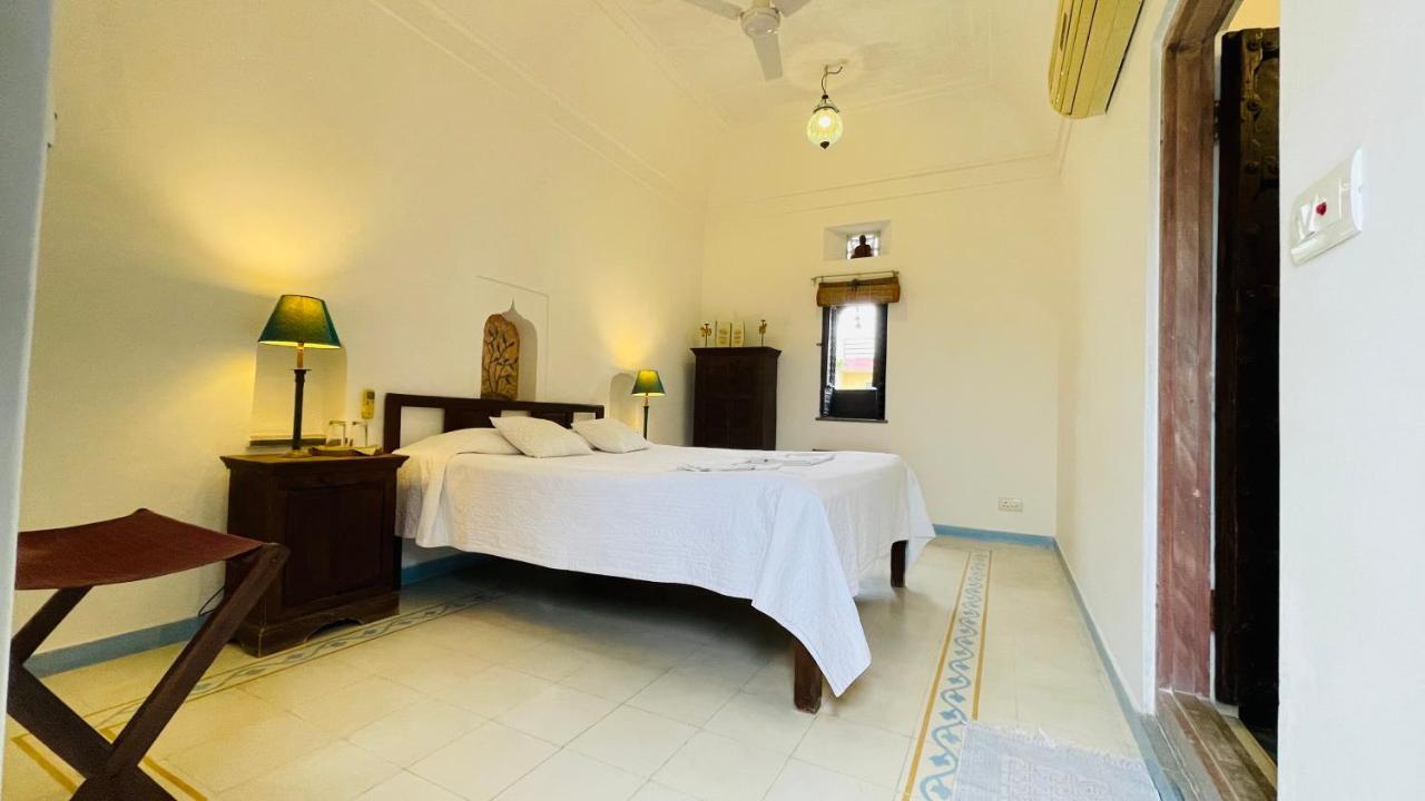 Mosaics Guest House ชัยปุระ ภายนอก รูปภาพ