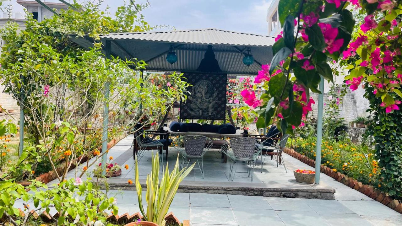 Mosaics Guest House ชัยปุระ ภายนอก รูปภาพ