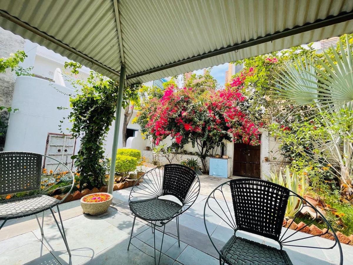 Mosaics Guest House ชัยปุระ ภายนอก รูปภาพ