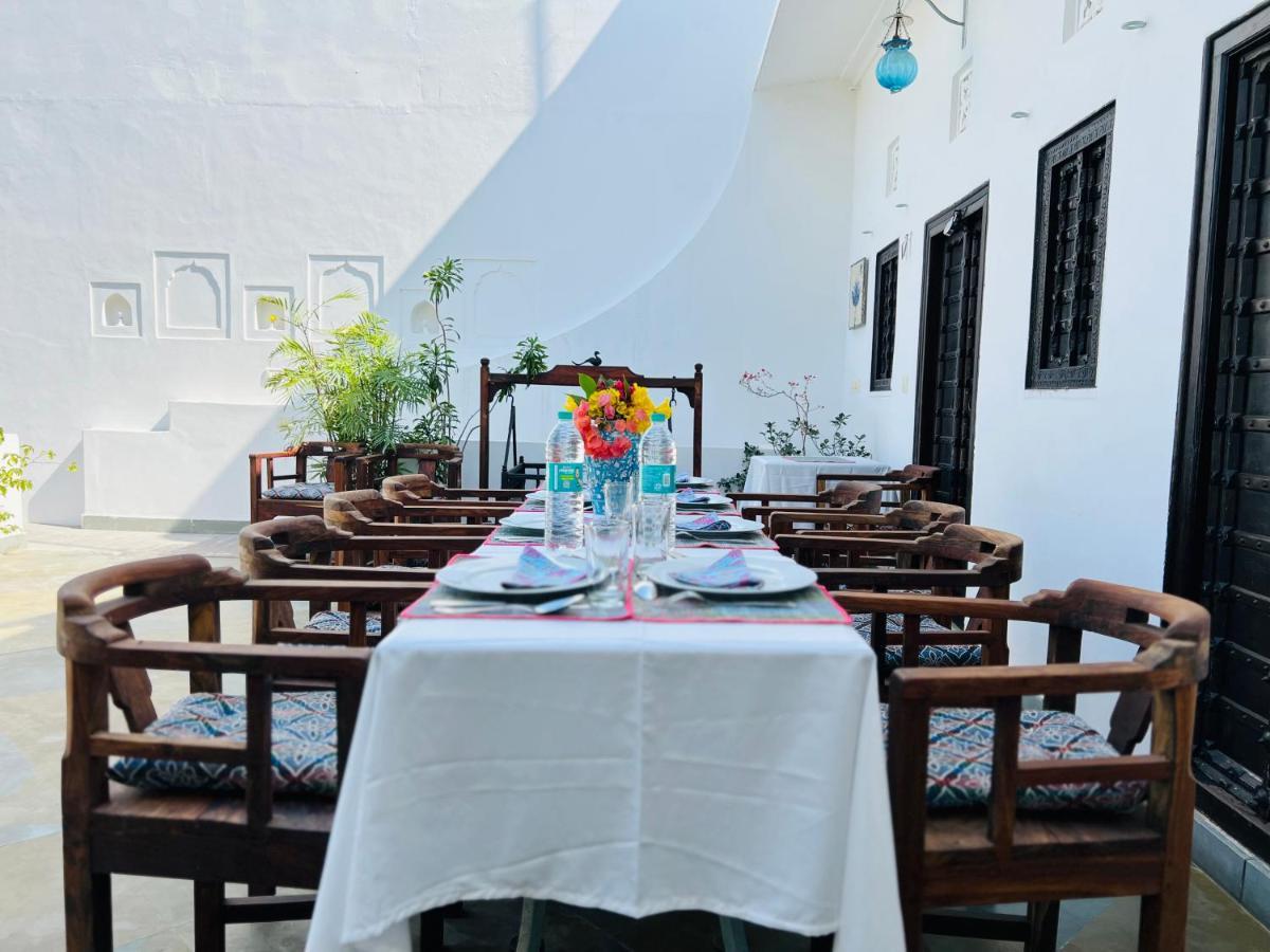 Mosaics Guest House ชัยปุระ ภายนอก รูปภาพ