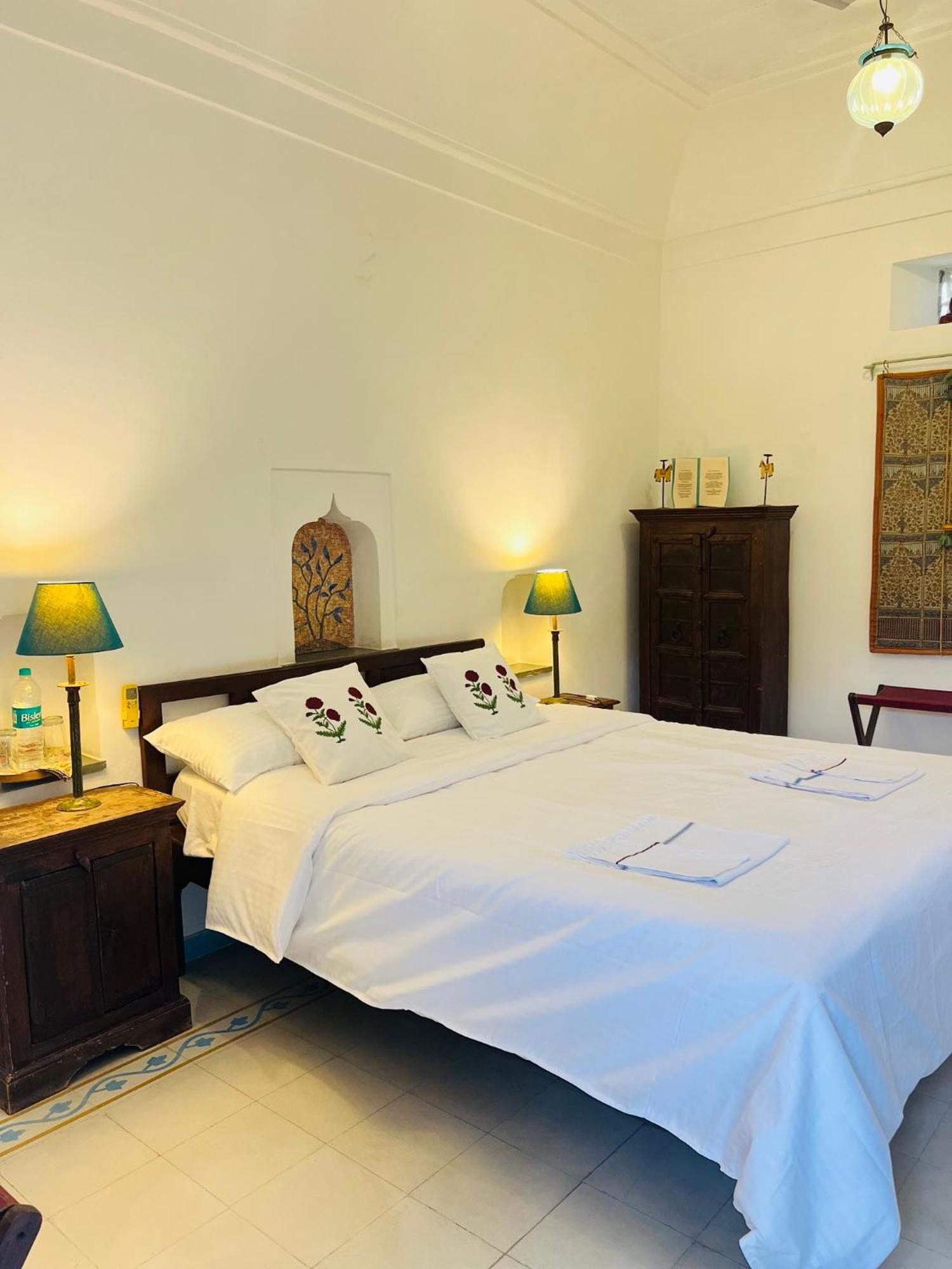 Mosaics Guest House ชัยปุระ ภายนอก รูปภาพ