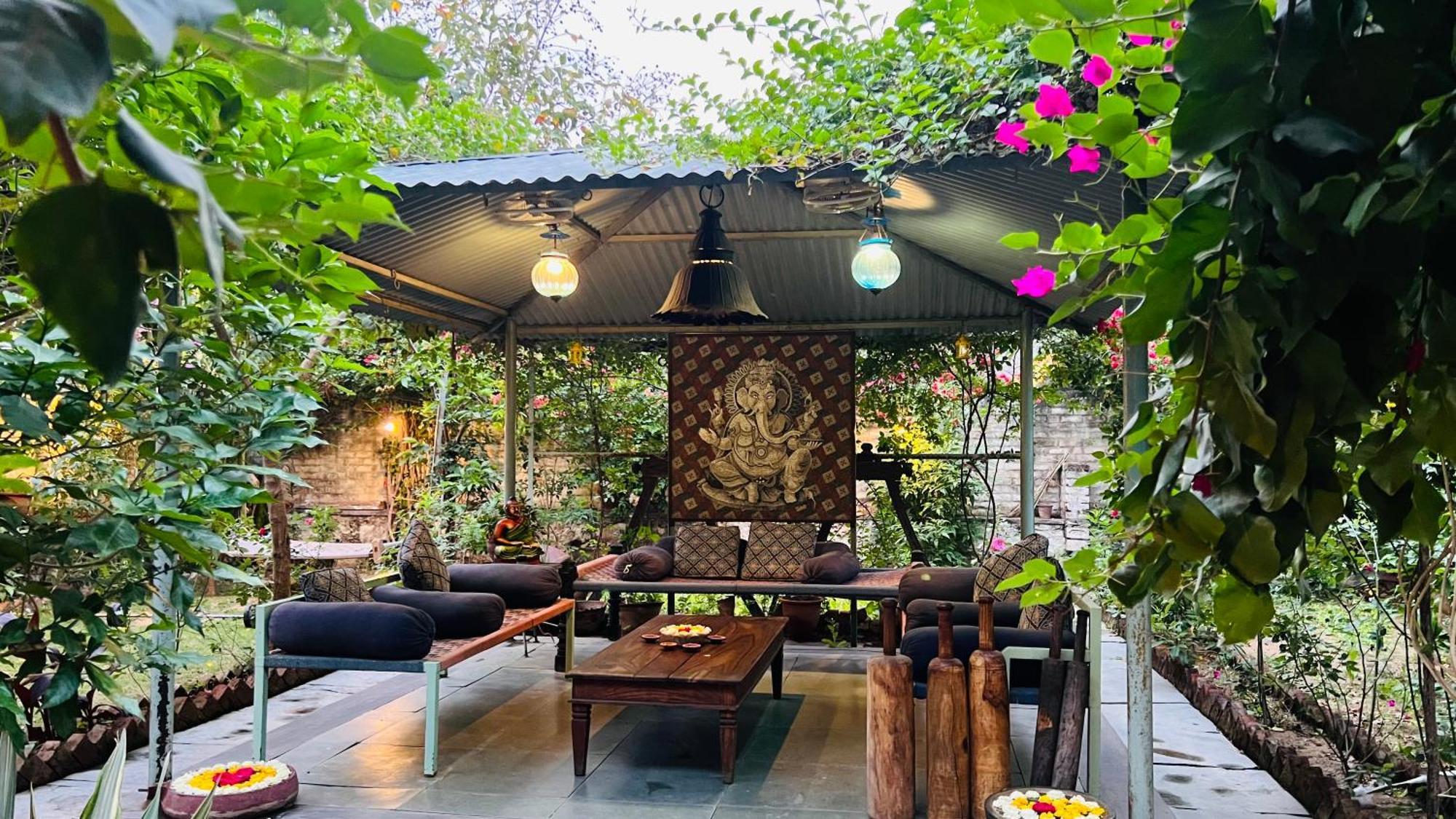 Mosaics Guest House ชัยปุระ ภายนอก รูปภาพ